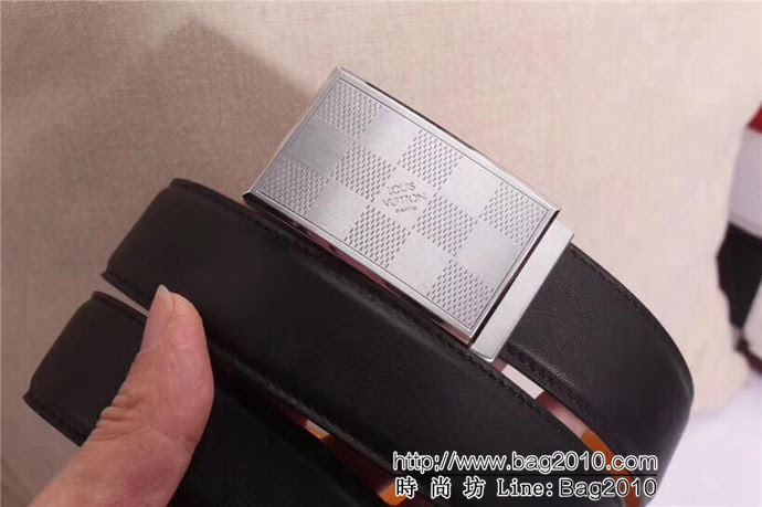 路易威登LV 雙面原版進口小牛皮16精鋼L格子扣 男士皮帶  xfp1235